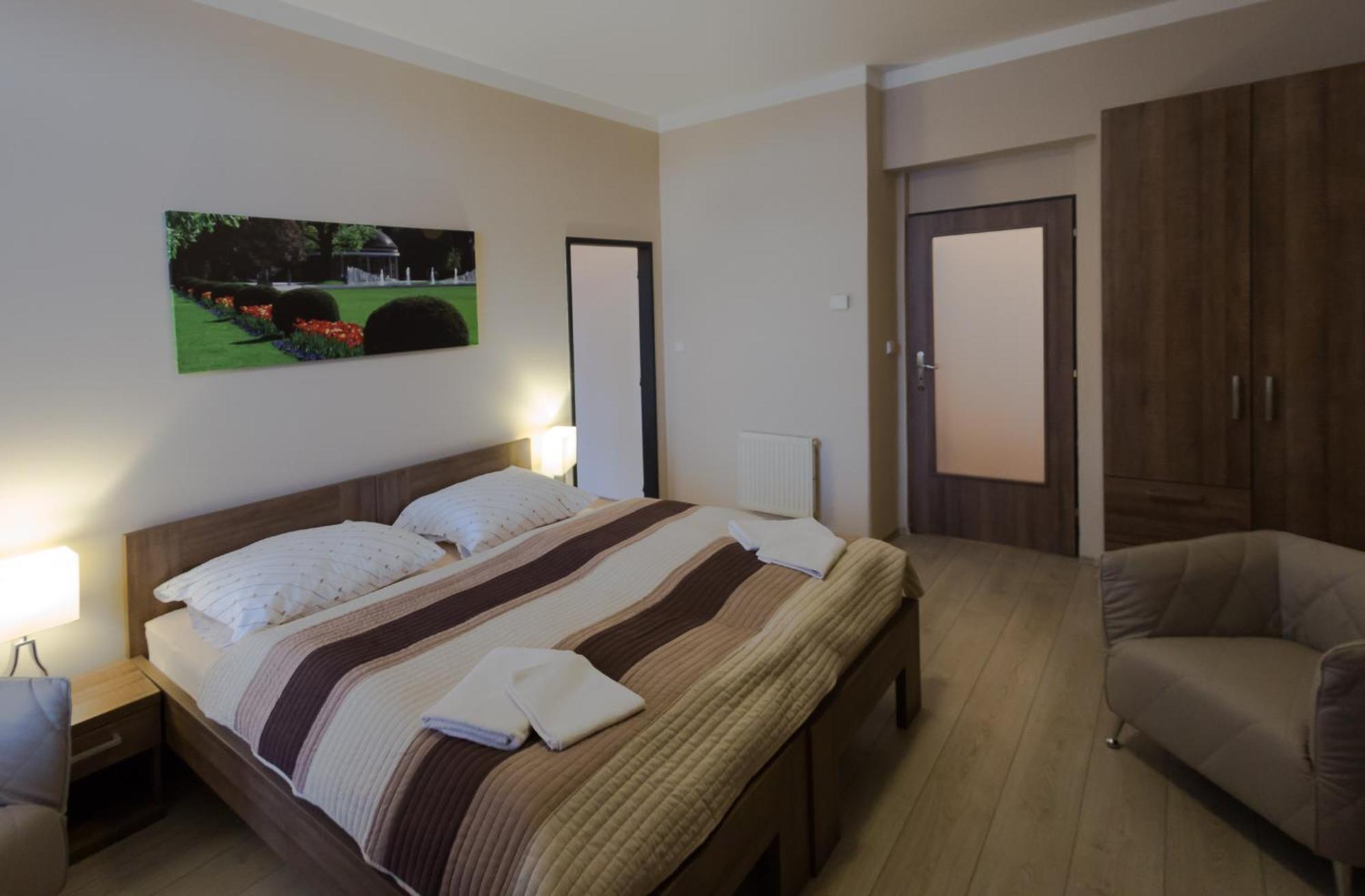 Penzion Apartmany Resident Подебрады Экстерьер фото