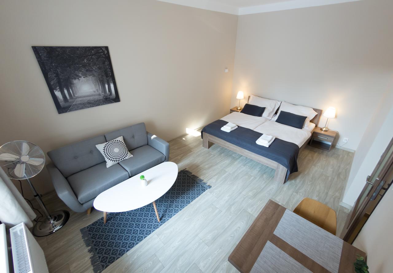 Penzion Apartmany Resident Подебрады Экстерьер фото