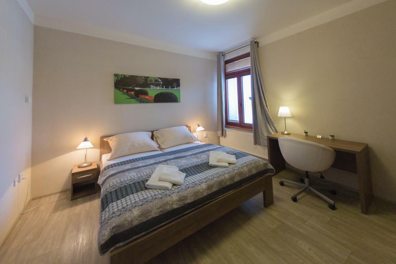 Penzion Apartmany Resident Подебрады Экстерьер фото