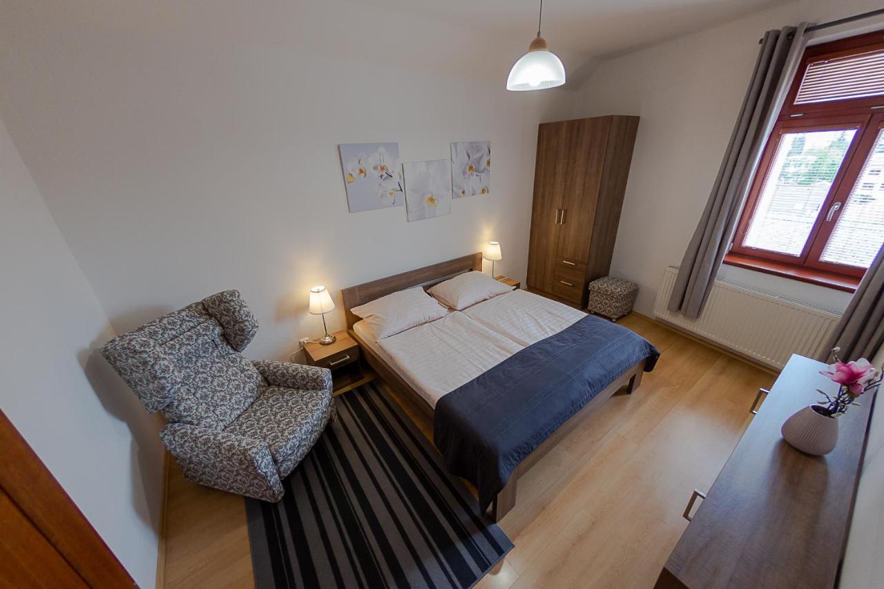 Penzion Apartmany Resident Подебрады Экстерьер фото